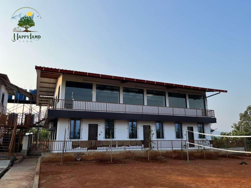 فندق Happy Land Farm كارجات المظهر الخارجي الصورة